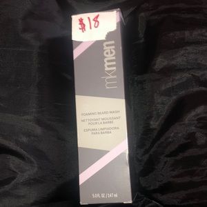 MK Men Foaming Beard Wash